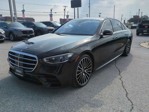 Used 2021 Mercedes-Benz S 580 4MATIC Sedan image 4