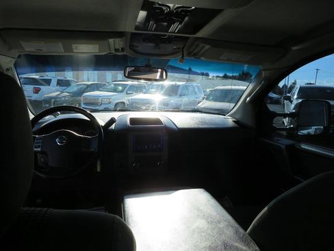 Used 2008 Nissan Titan 4x4 Crew Cab image 21