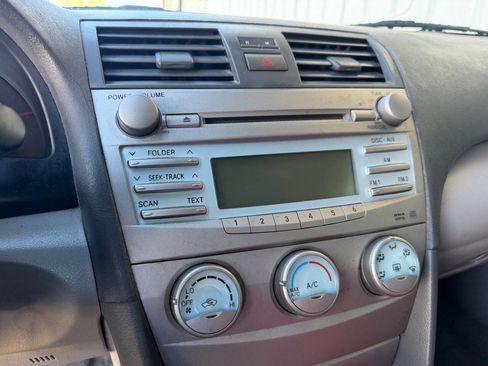 Used 2007 Toyota Camry LE image 13