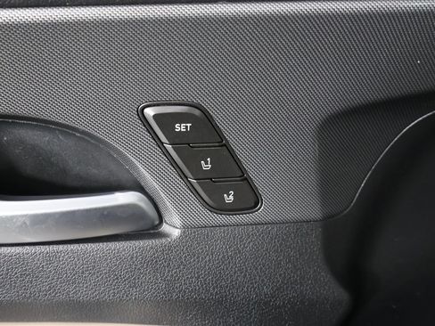 Used 2023 Hyundai Santa Fe Limited AWD/4WD image 40
