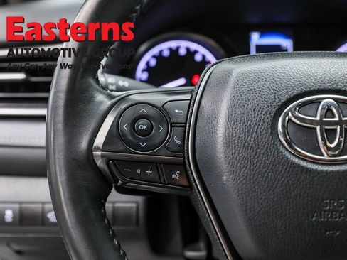 Used 2024 Toyota Camry SE FWD image 15