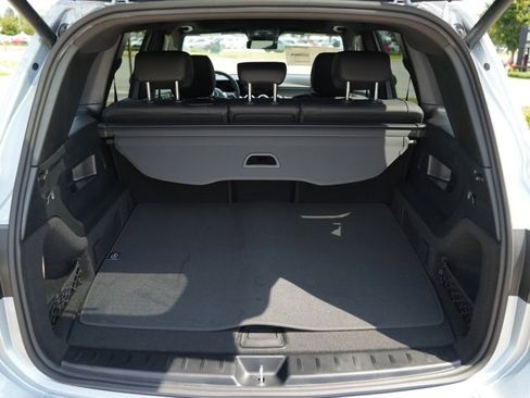 Used 2026 Mercedes-Benz GLB 250 4MATIC image 17