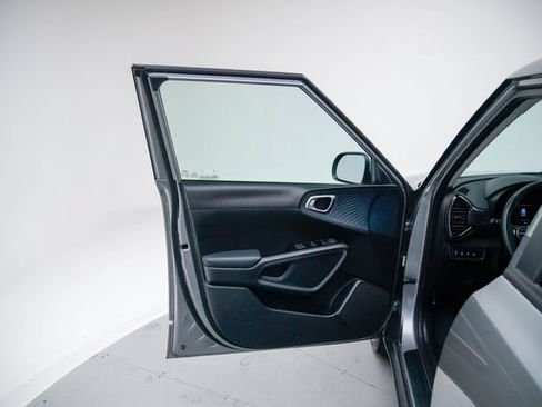 Used 2024 Kia Soul EX FWD image 22