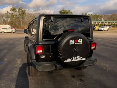 Used 2020 Jeep Wrangler Unlimited Sport S image 7
