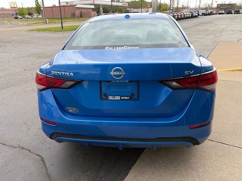 Used 2024 Nissan Sentra SV FWD image 8