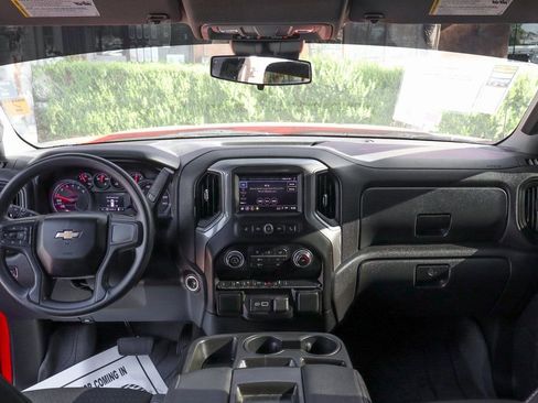 Used 2023 Chevrolet Silverado 1500 Custom image 25