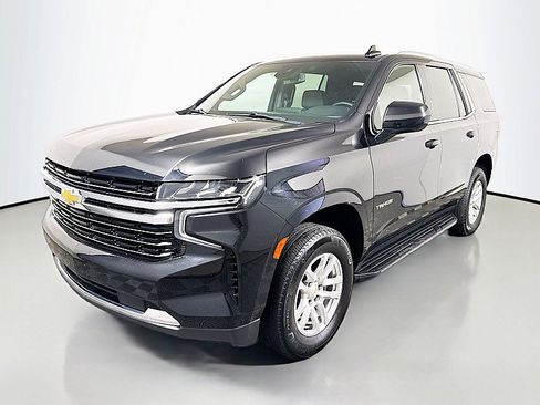 Used 2024 Chevrolet Tahoe LT image 3