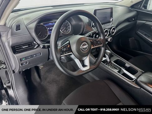 Certified 2024 Nissan Sentra SV FWD image 9
