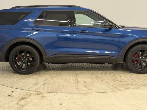 Certified 2023 Ford Explorer ST w/ Equipment Group 401A image 7