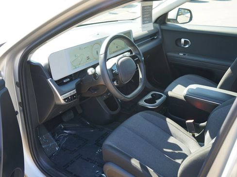 Certified 2024 Hyundai Ioniq 5 SEL AWD/4WD image 15