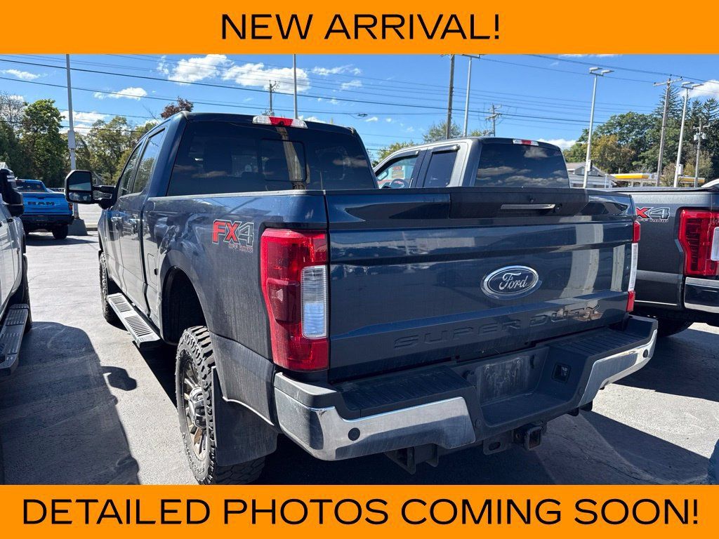 Used 2019 Ford F250 Lariat w/ Lariat Ultimate Package AWD/4WD image 5