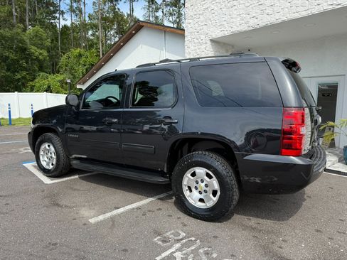 Used 2012 Chevrolet Tahoe LS image 3