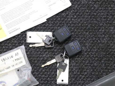 Used 2003 Ford F350 Lariat image 47