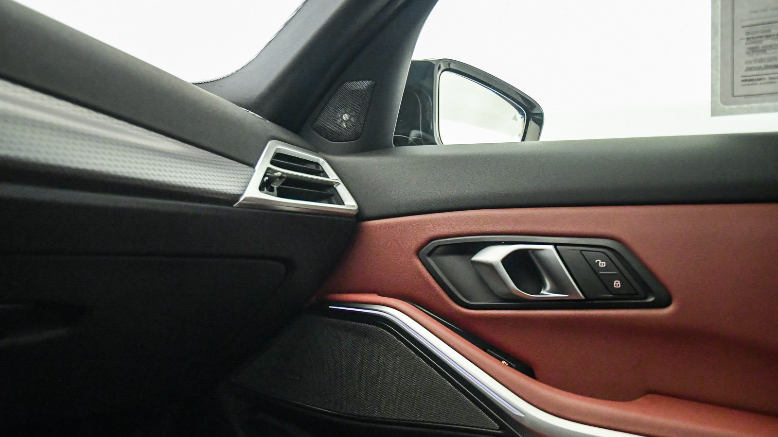 Used 2025 BMW M340i RWD image 25