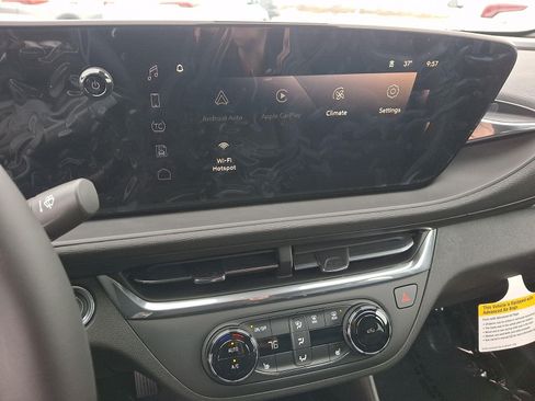 New 2026 Buick Envista Sport Touring w/ Convenience I Package FWD image 9