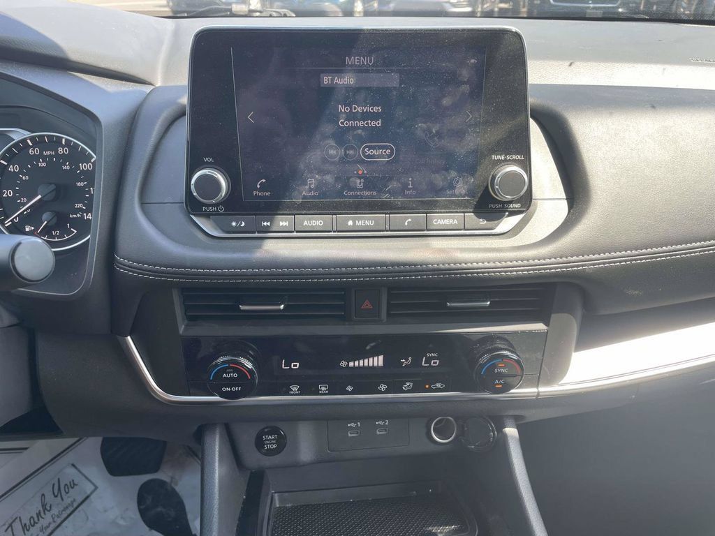 Used 2025 Nissan Rogue SV FWD image 20