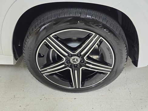 New 2026 Mercedes-Benz GLE 350 4MATIC image 9