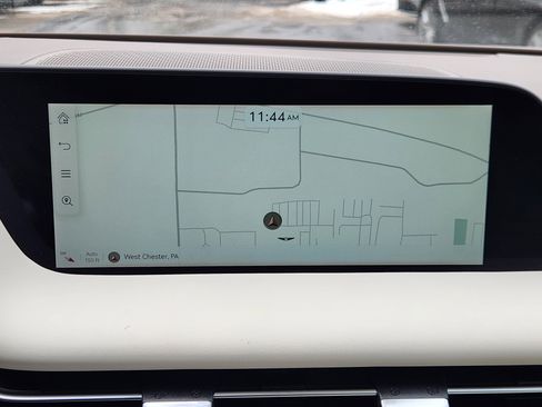 Used 2025 Genesis G90 3.5T image 12