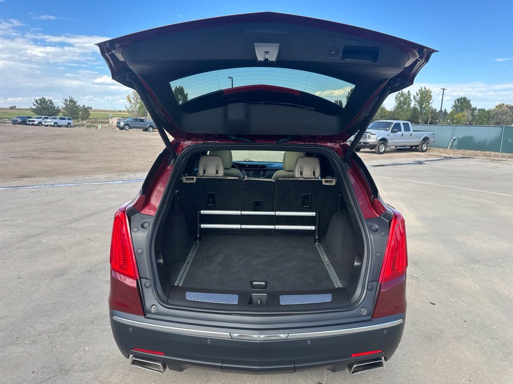 Used 2017 Cadillac XT5 Premium Luxury AWD/4WD image 22
