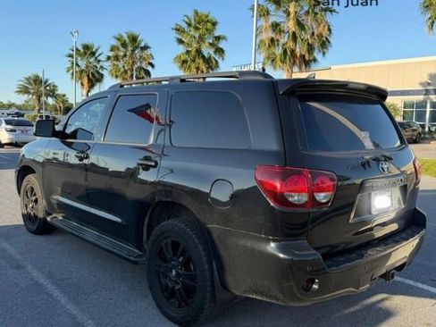 Used 2018 Toyota Sequoia TRD Sport AWD/4WD image 2