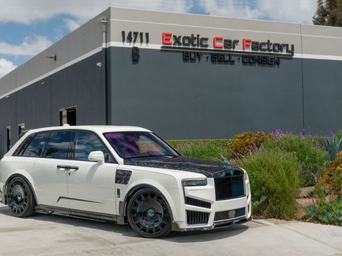 Used 2026 Rolls-Royce Cullinan AWD/4WD image 1