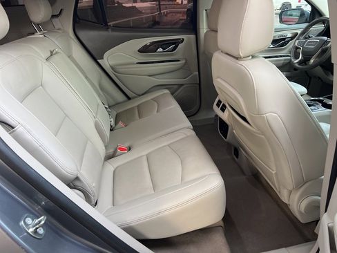 Used 2018 GMC Terrain Denali w/ Advanced Safety Package image 14