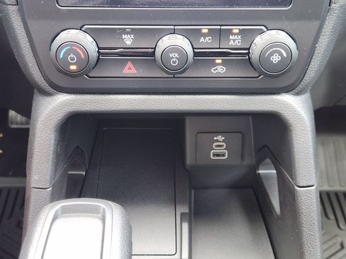 New 2026 Ford Ranger XL RWD image 18