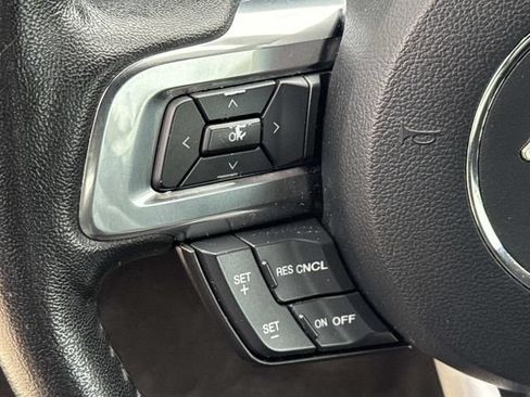 Used 2017 Ford Mustang GT Premium RWD image 22