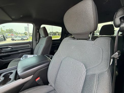 Used 2022 RAM 1500 Big Horn AWD/4WD image 14