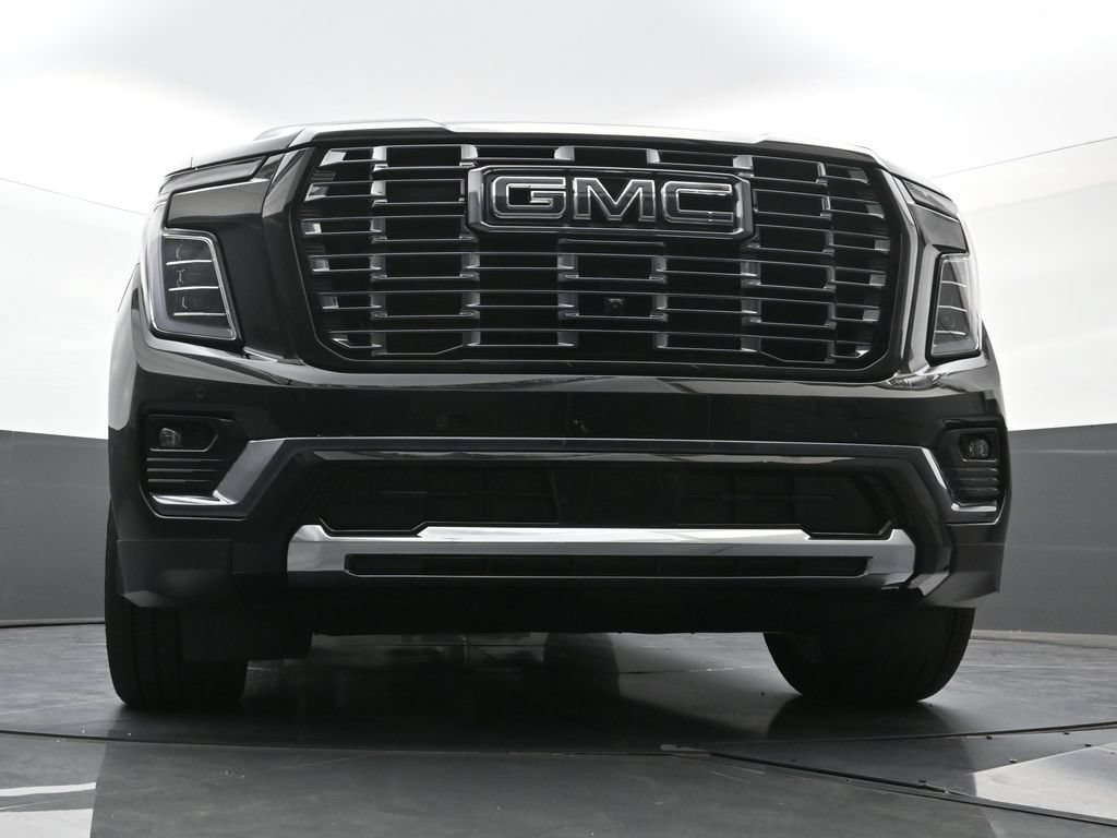 Used 2025 GMC Yukon XL Denali Ultimate w/ LPO, Floor Liner Package AWD/4WD image 24