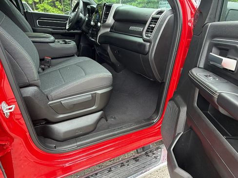 Used 2026 RAM 2500 Big Horn AWD/4WD image 19