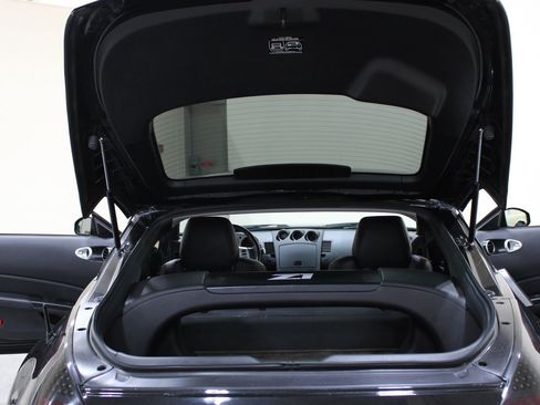 Used 2007 Nissan 350Z Touring w/ Cargo Convenience Pkg RWD image 10