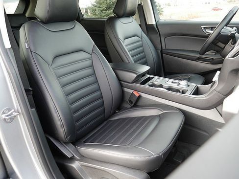 Used 2024 Ford Edge SEL w/ Convenience Package image 57