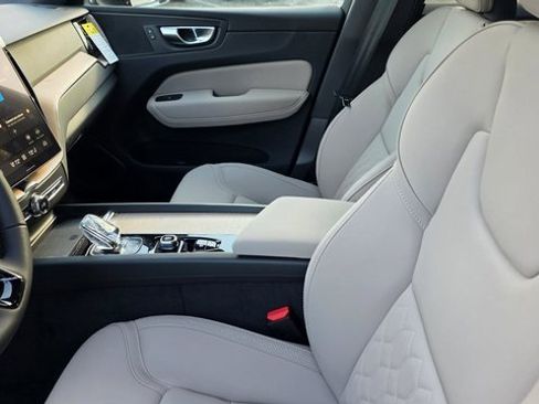New 2026 Volvo XC60 B5 Core w/ Climate Package PRO image 2