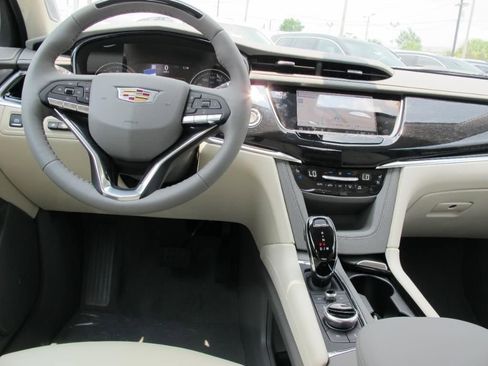 New 2025 Cadillac XT6 Premium Luxury w/ Technology Package image 22