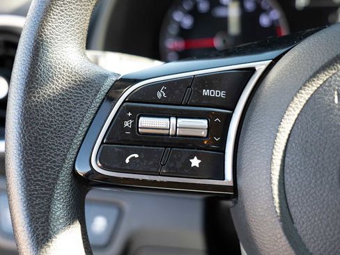 Certified 2024 Kia Forte LXS image 13