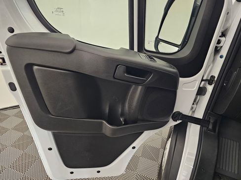 Used 2023 RAM ProMaster 2500 image 11