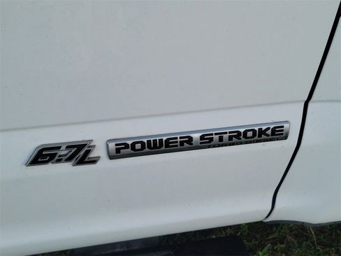 Used 2022 Ford F350 XL w/ Power Equipment Group image 13