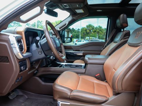 Used 2024 Ford F250 King Ranch w/ Chrome Package AWD/4WD image 9