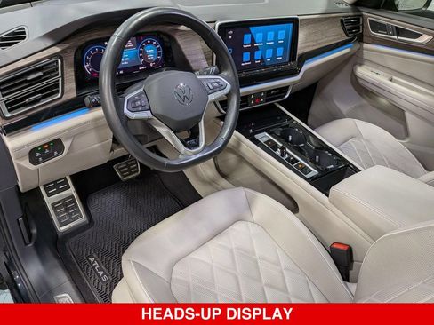 Used 2024 Volkswagen Atlas SEL Premium R-Line AWD/4WD image 11