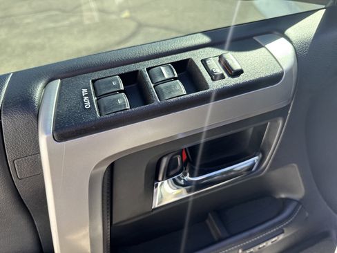 Used 2023 Toyota 4Runner Limited image 22