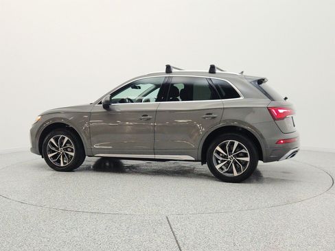 Used 2023 Audi Q5 2.0T Premium w/ Convenience Package AWD/4WD image 8