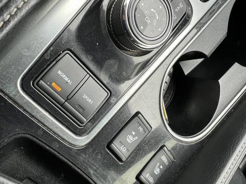 Used 2017 Nissan Maxima 3.5 SL image 41