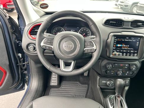Used 2023 Jeep Renegade Trailhawk w/ Sun/Sound Group AWD/4WD image 17