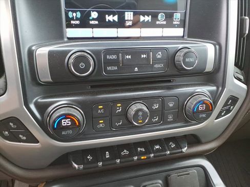 Used 2018 GMC Sierra 1500 SLT image 13