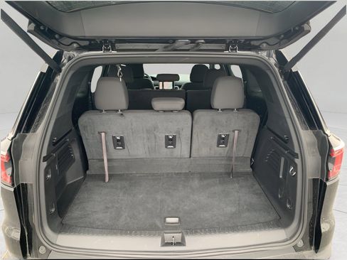 Used 2025 GMC Acadia Elevation image 23