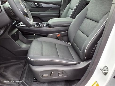 New 2026 Buick Enclave Sport Touring w/ Power Package image 25