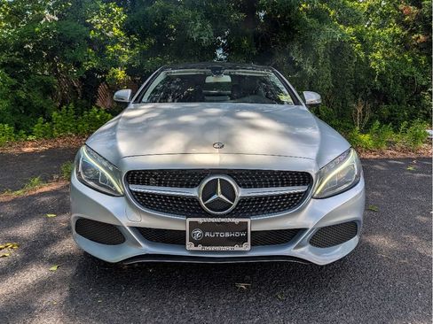 Used 2017 Mercedes-Benz C 300 4MATIC Coupe image 2