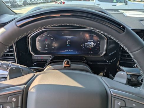 New 2026 Chevrolet Silverado 1500 High Country AWD/4WD image 18