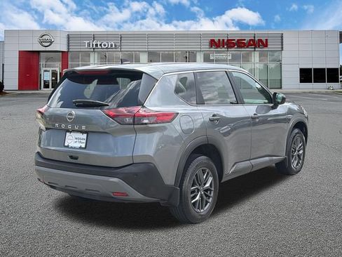 Used 2023 Nissan Rogue S FWD image 7